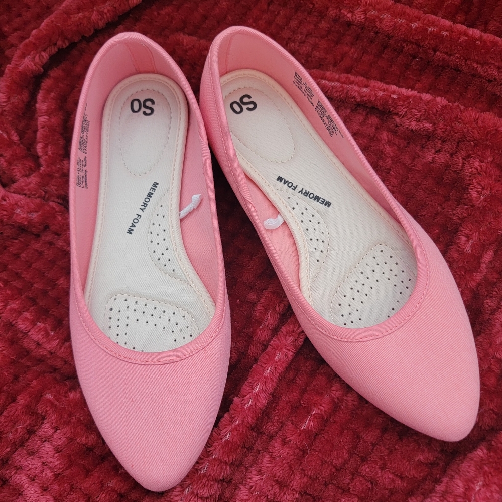 NWOT SO Hitide Pink Slip-on Pointed Toe Flats